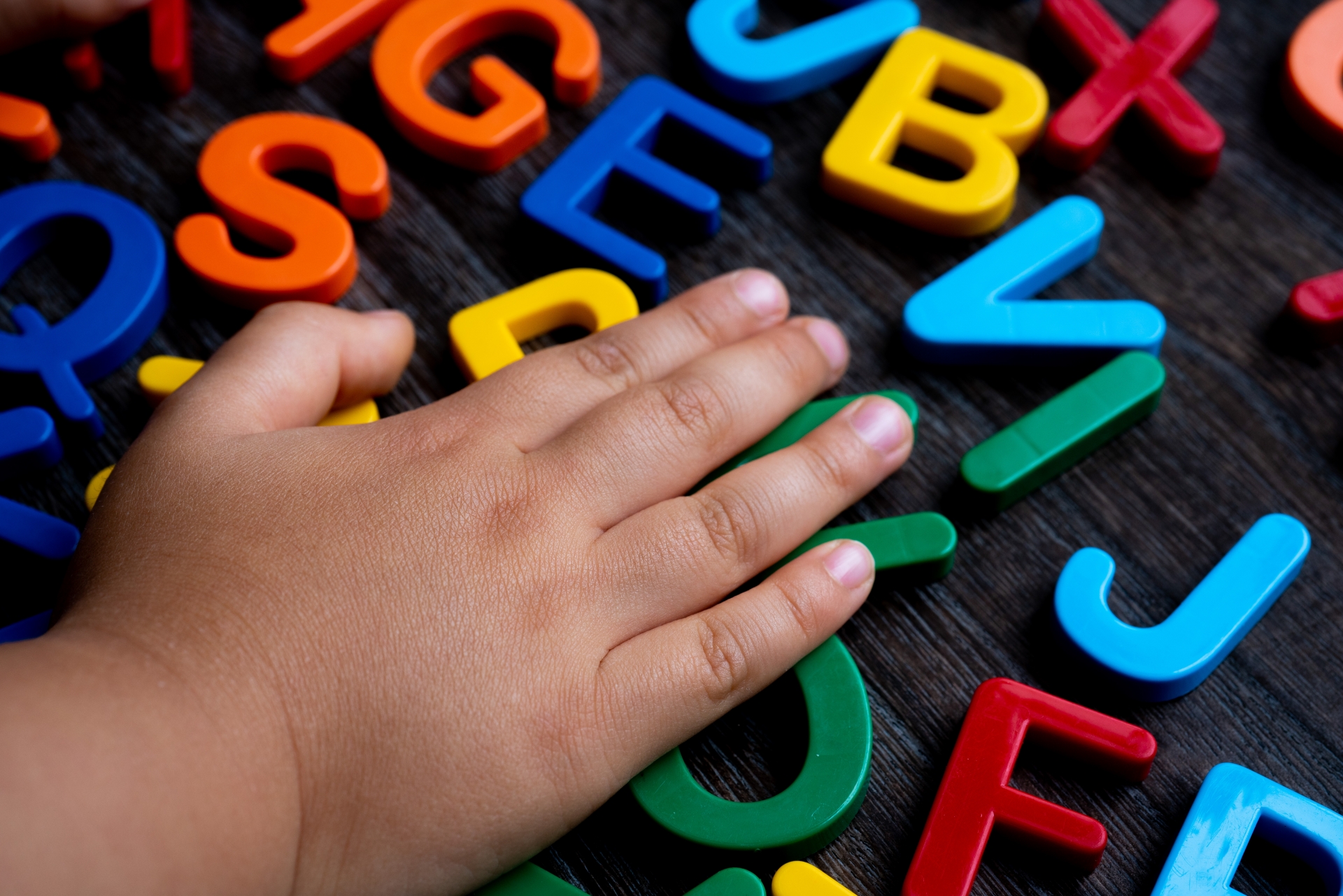 幼児教育で英語は何歳からやるべきか