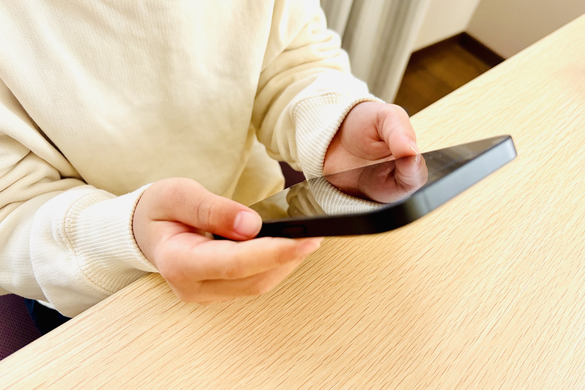 子どものスマホとの付き合い方はどうすればいい