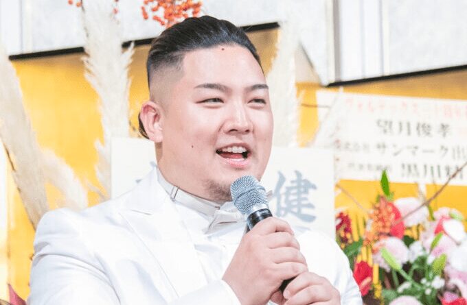 望月俊亮氏