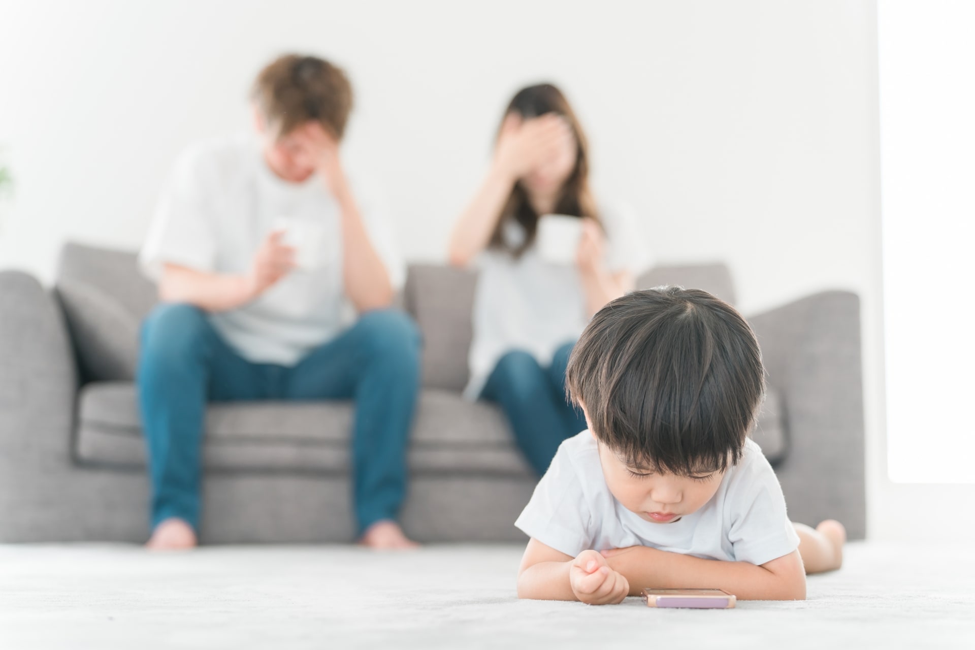 子どものスマホ依存を治すには