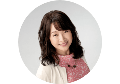 佐藤亮子氏